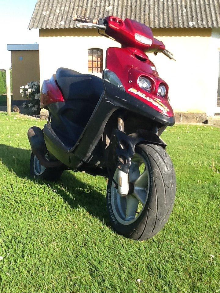 Yamaha Bws ng 12" billede 2