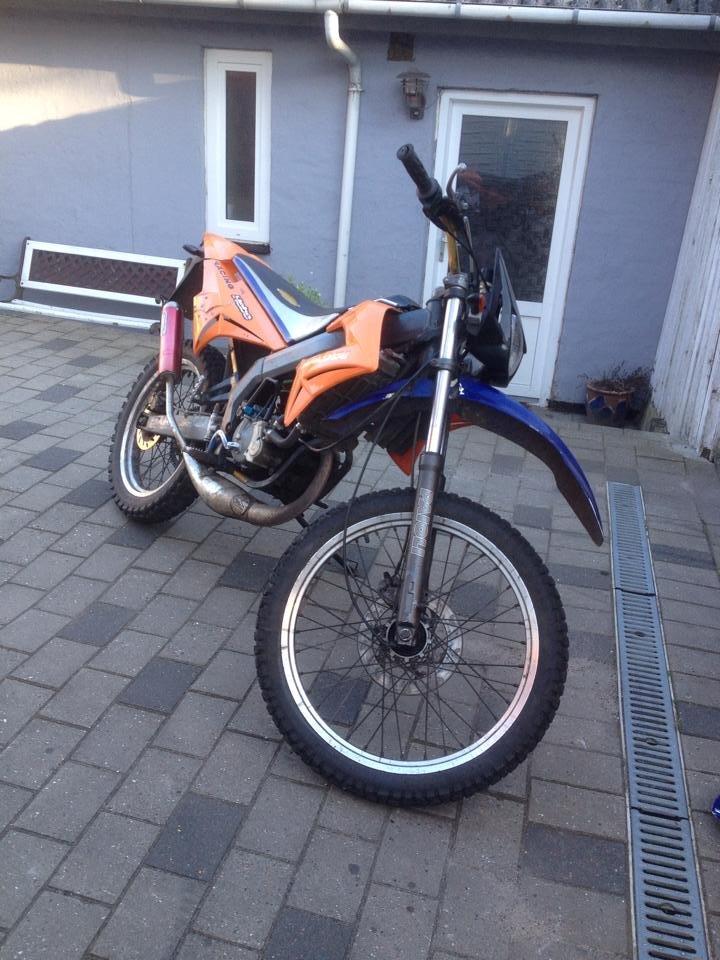 Derbi Senda ( 6 gear ) billede 2