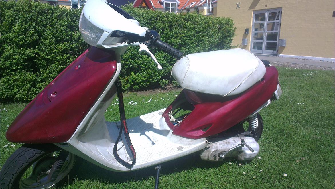 Yamaha jog billede 1