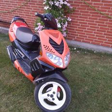 Peugeot Speedfight 2