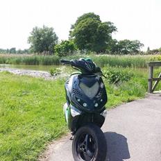 Peugeot Speedfight 2  SOLGT