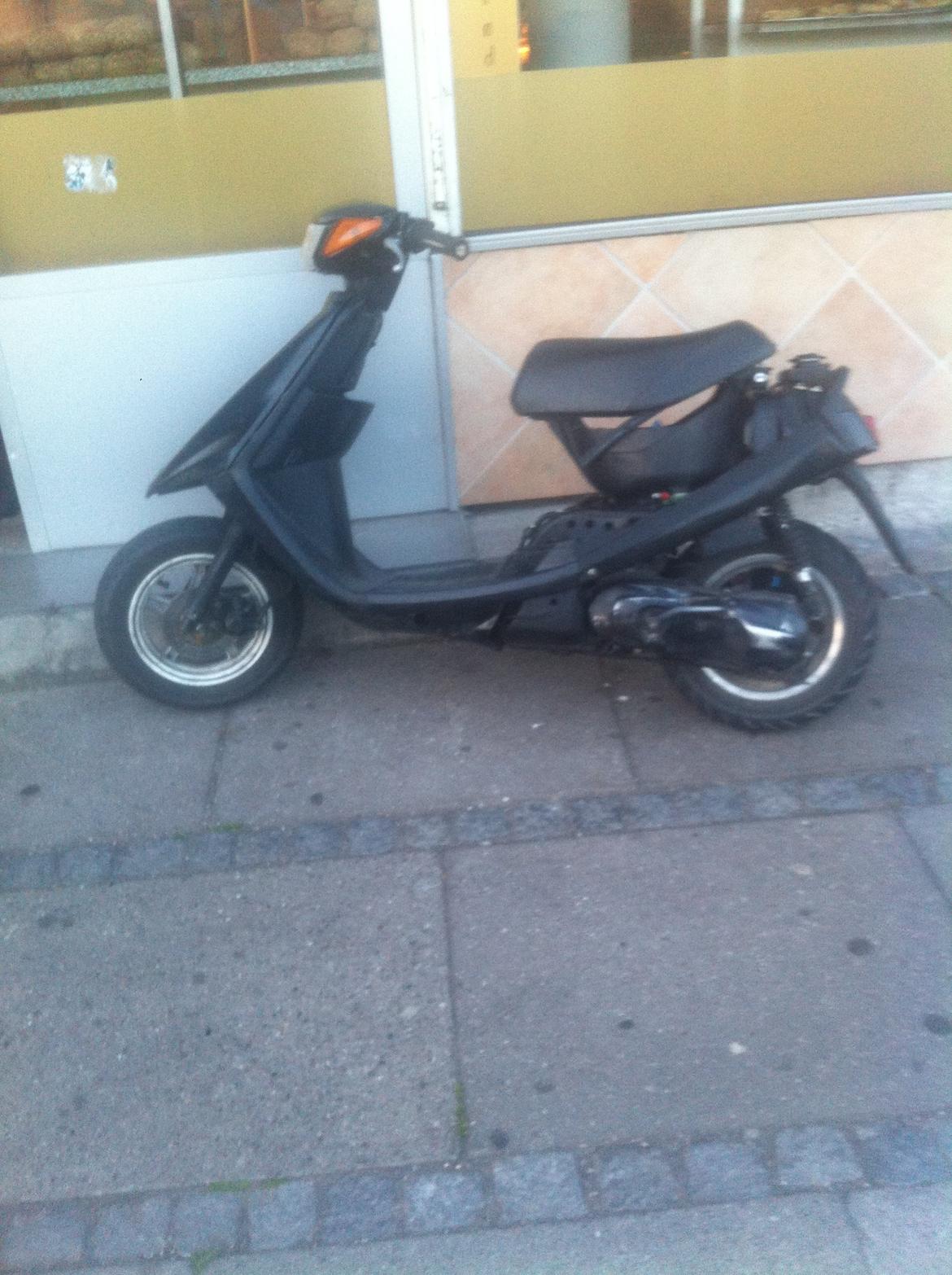 Yamaha Jog fs billede 1