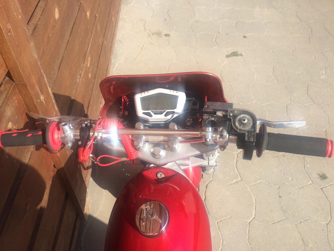 Suzuki Street Magic (Solgt) billede 15