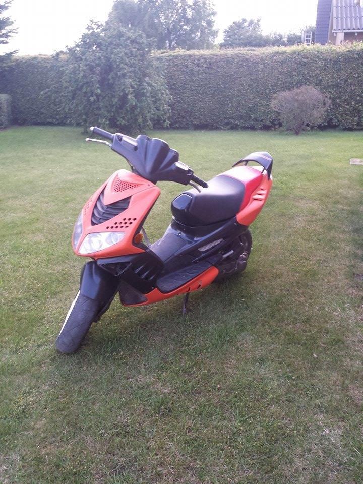 Peugeot Speedfight 2 billede 2