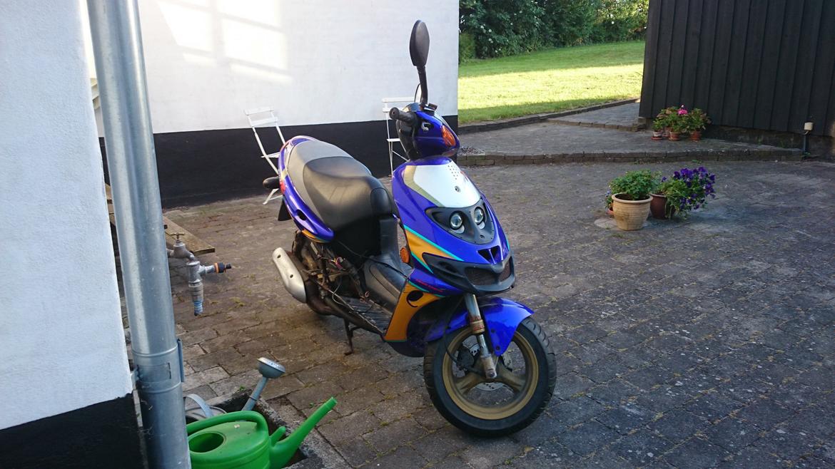 Suzuki Kantana R billede 7