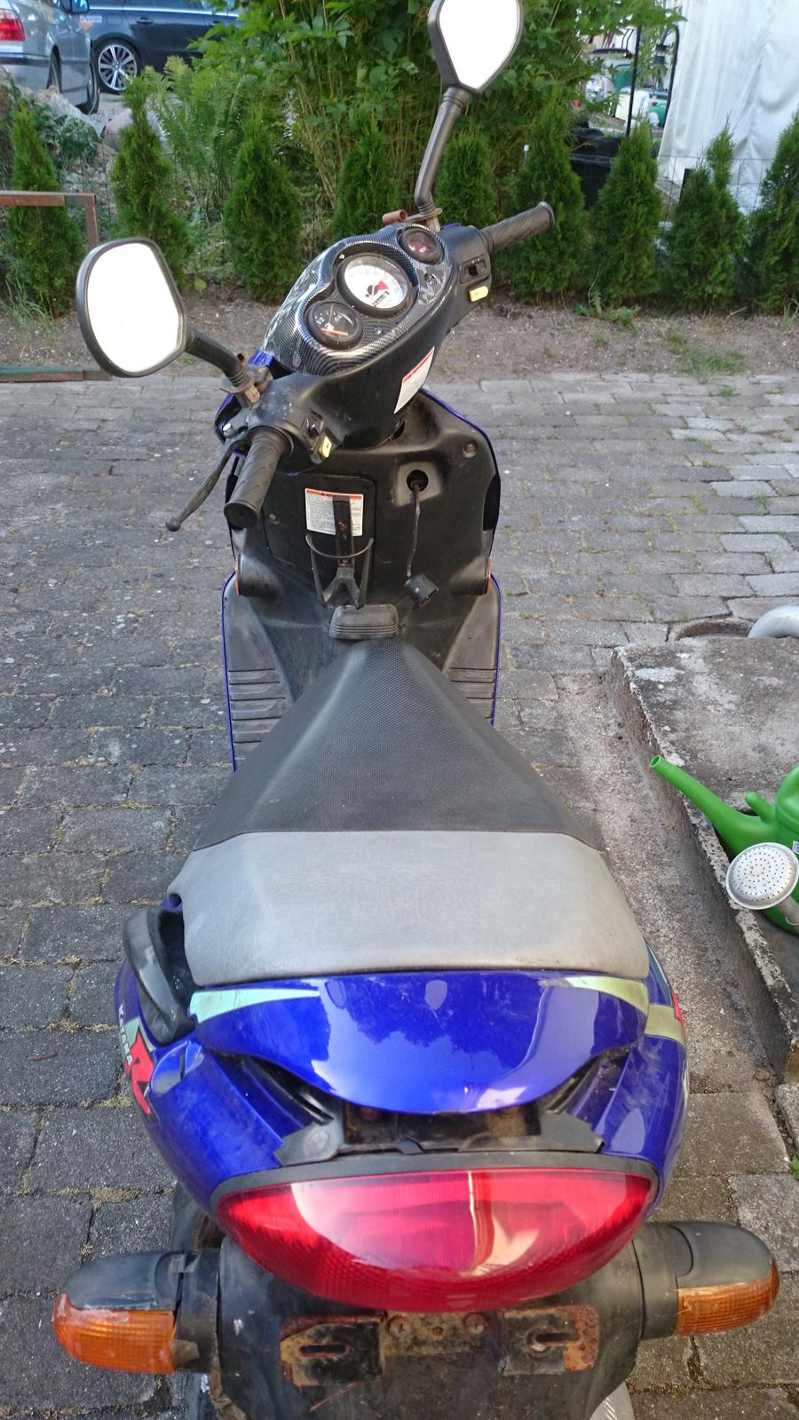 Suzuki Kantana R billede 8