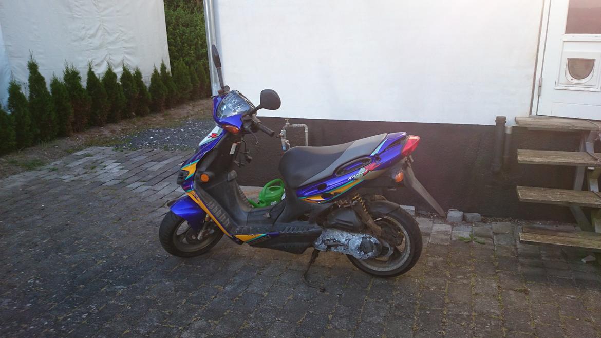 Suzuki Kantana R billede 11