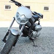 Suzuki Street Magic [solgt]