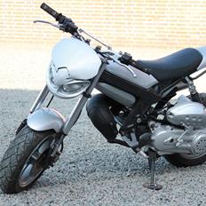 Suzuki Street Magic [solgt]