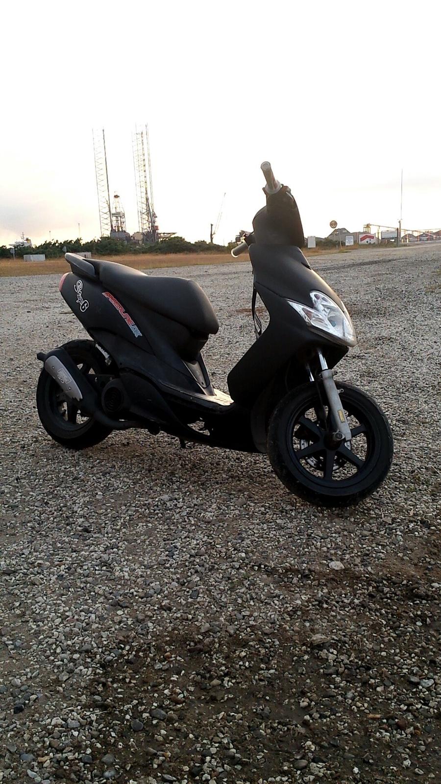 Yamaha Jog R billede 1