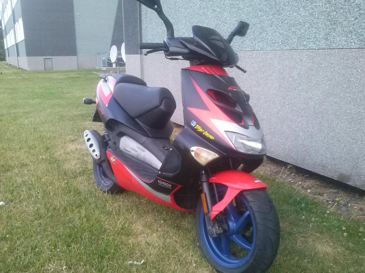 Aprilia Sr 50 Ditech DD LC billede 9