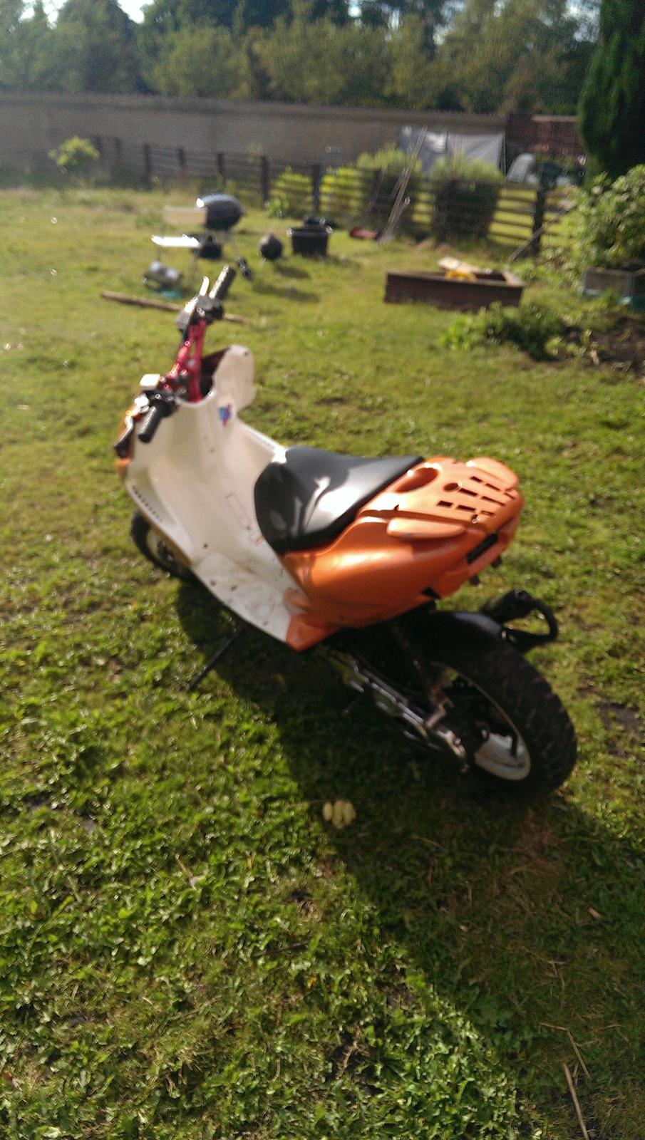 Yamaha aerox BB77 lc dd billede 2