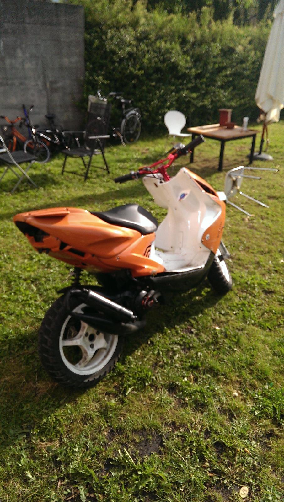 Yamaha aerox BB77 lc dd billede 3