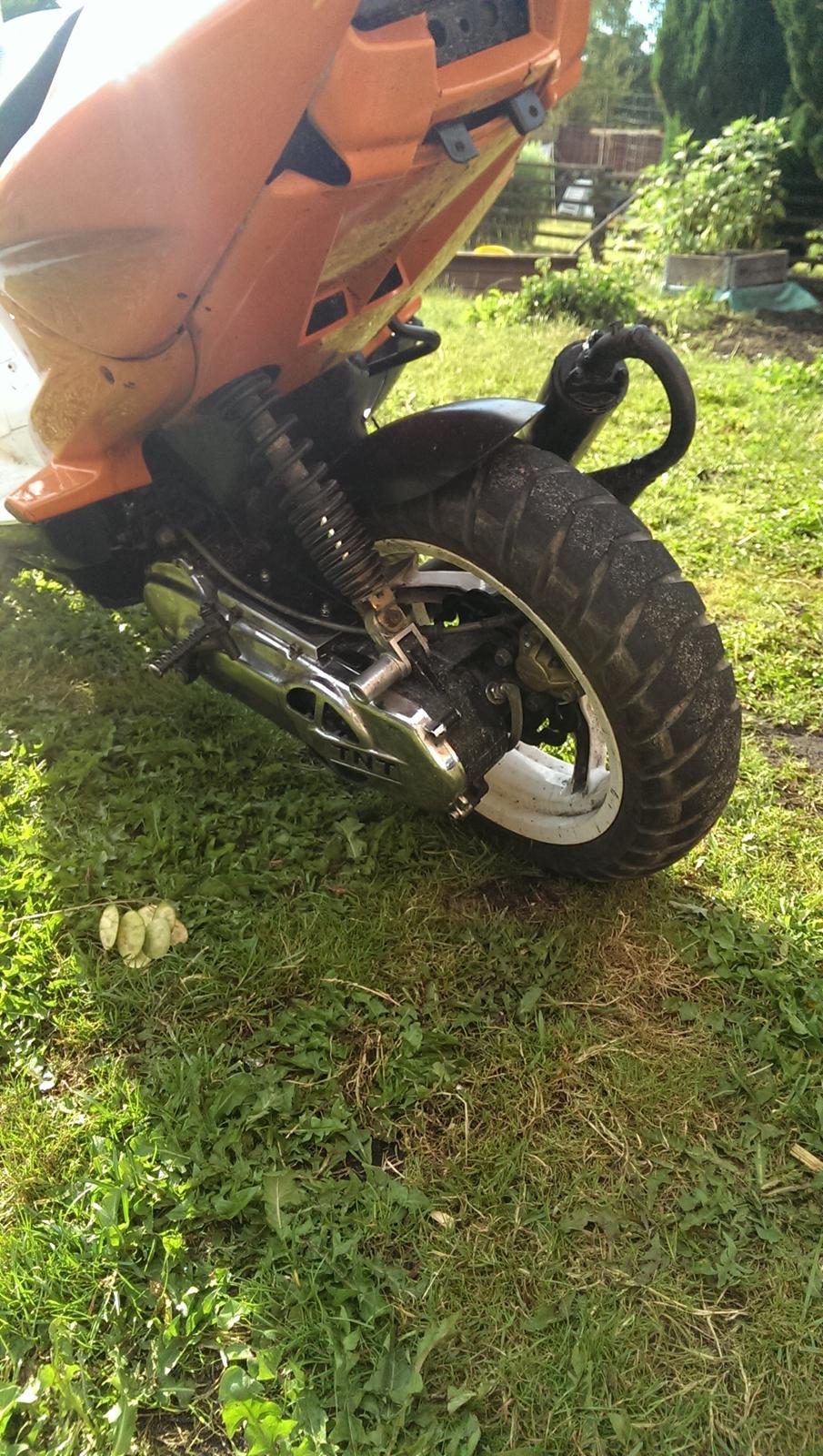 Yamaha aerox BB77 lc dd billede 10