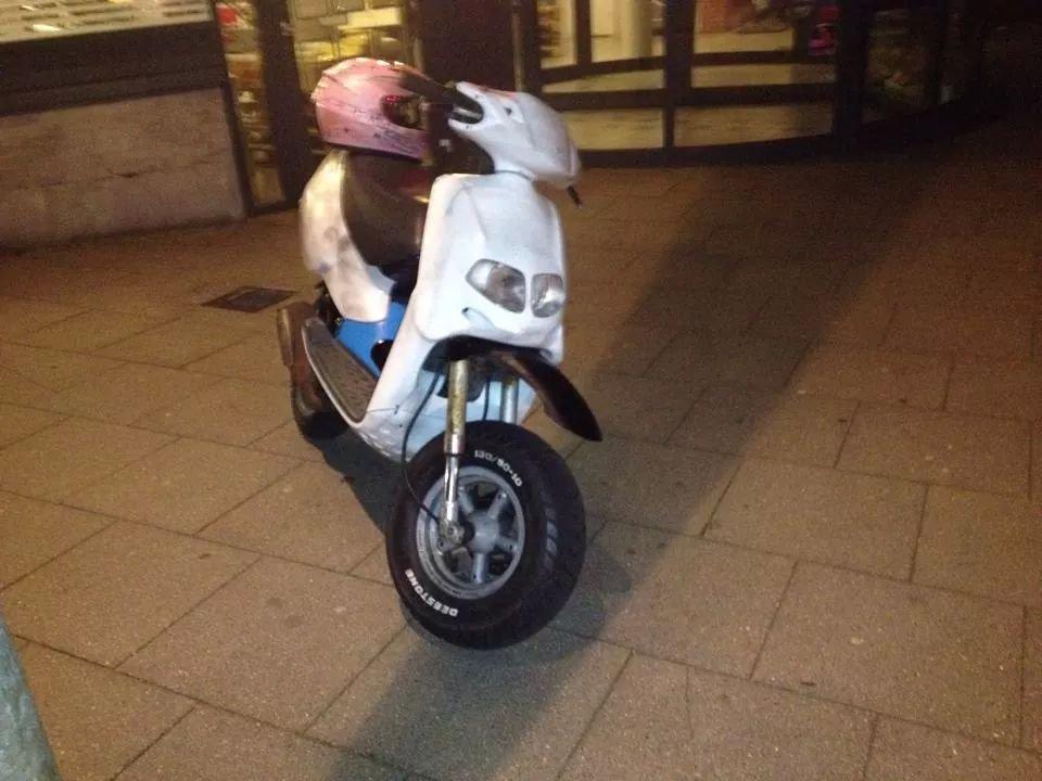 Aprilia rally billede 2