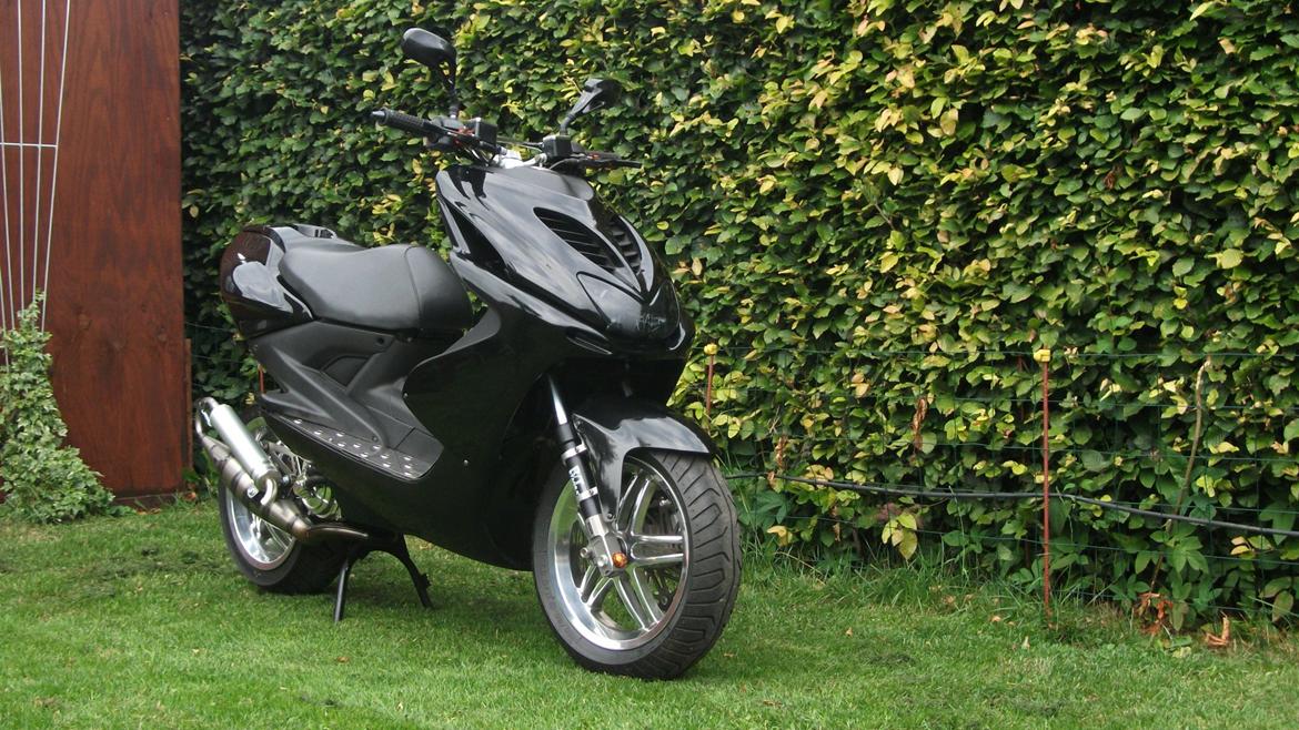 Yamaha Aerox R billede 4