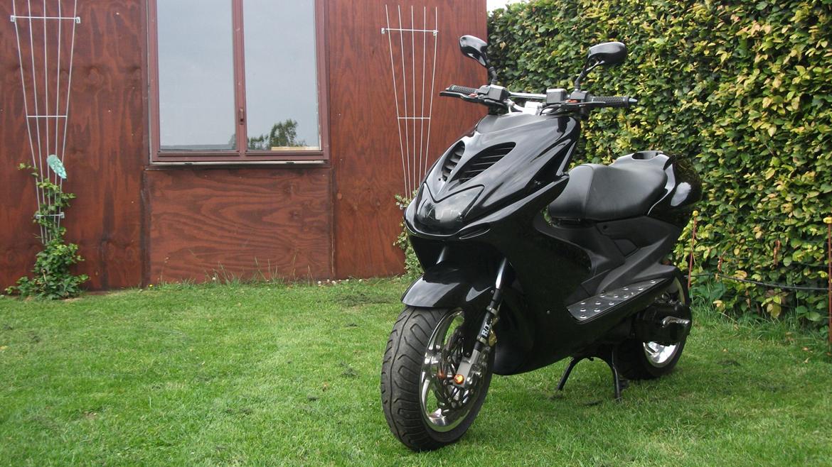 Yamaha Aerox R billede 6