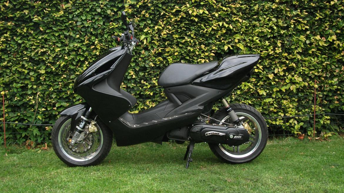 Yamaha Aerox R billede 8