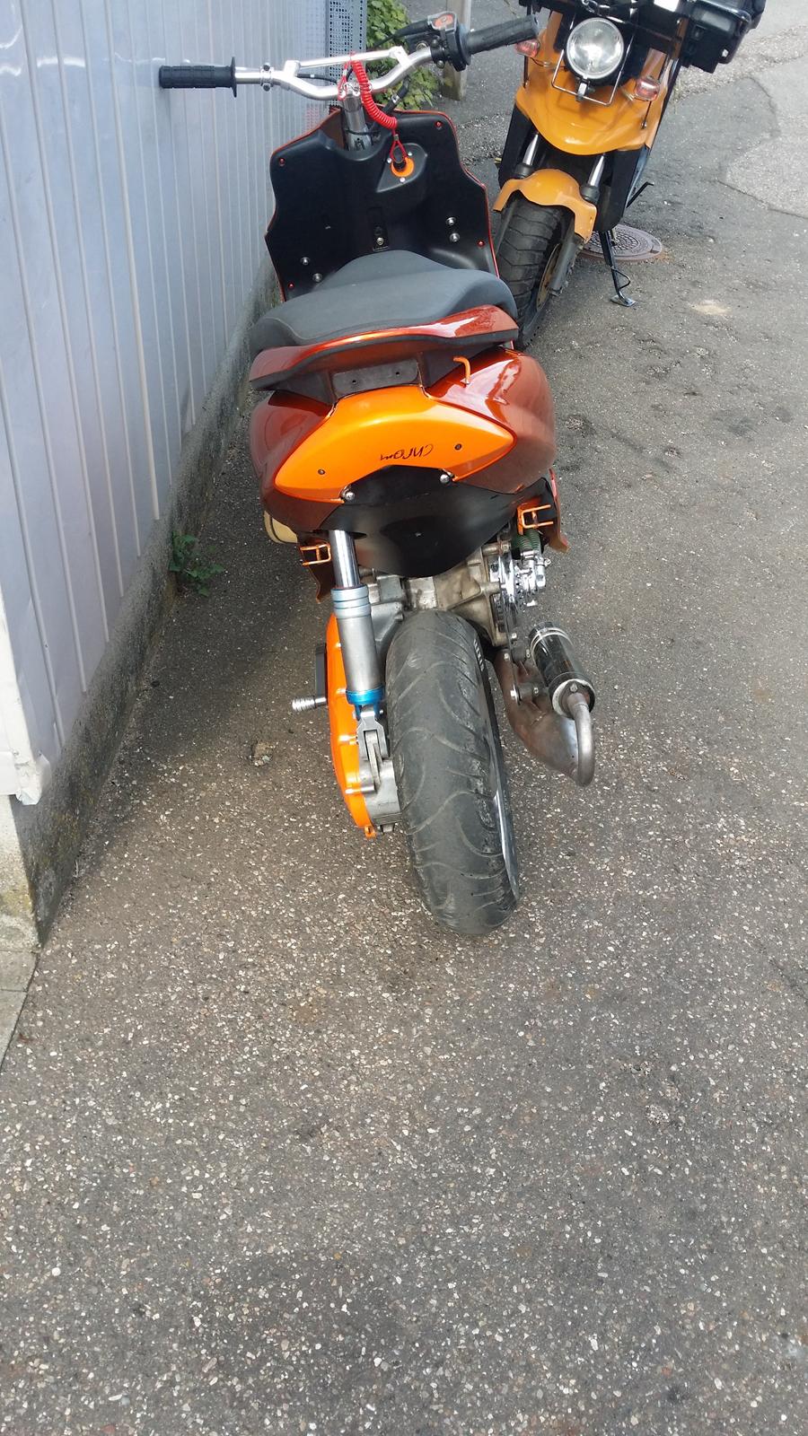 Yamaha jog r  billede 26