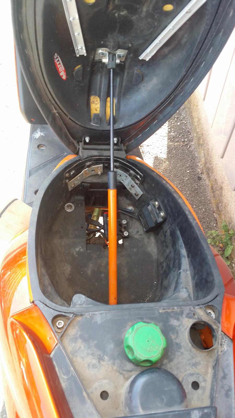 Yamaha jog r  billede 31