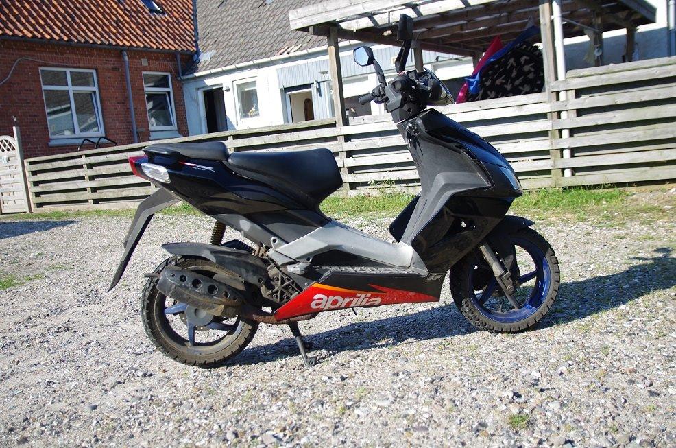 Aprilia SR 50 R Factory billede 6