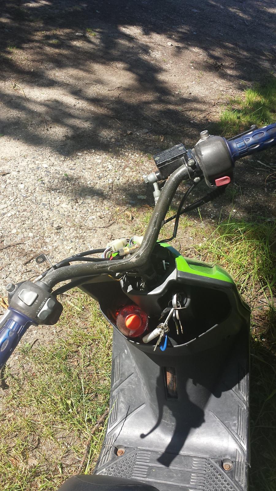 Yamaha jog fs (gertrud) billede 8