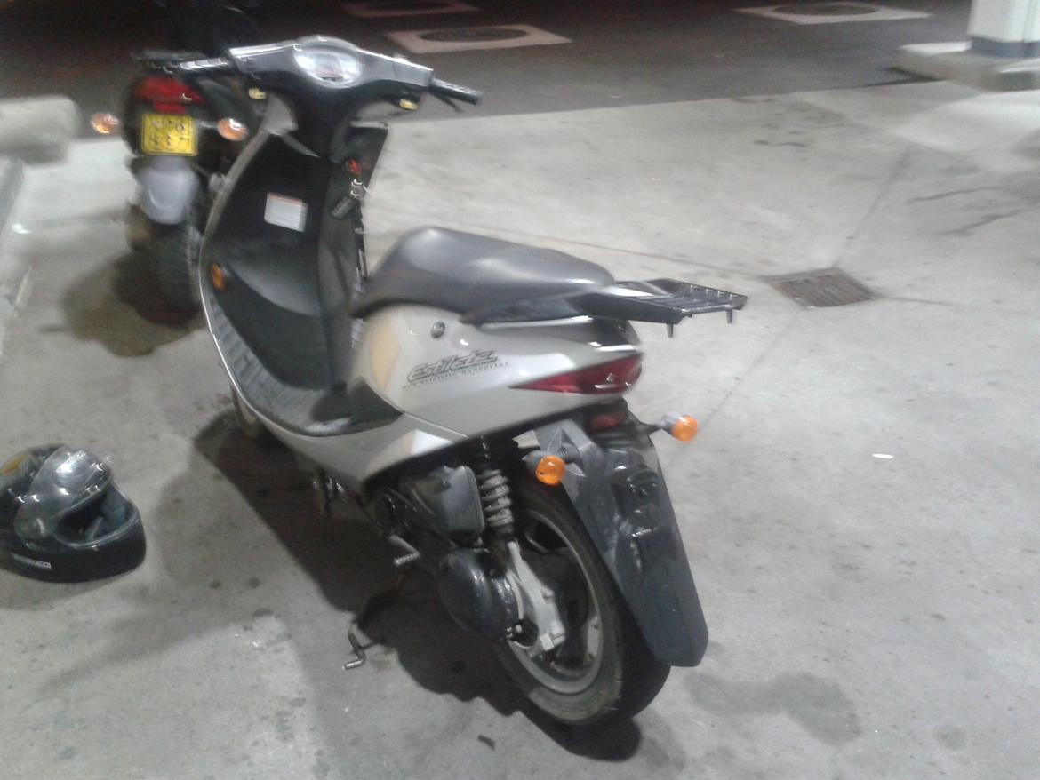 Suzuki Estilete billede 3