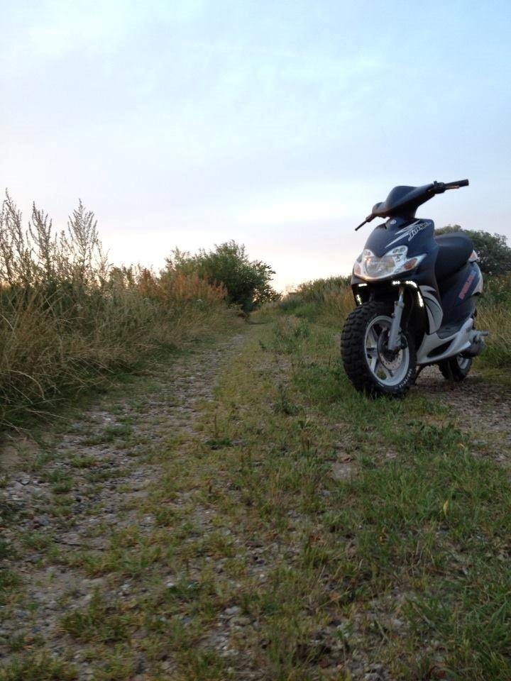 Yamaha Jog R - Den kører bare! :) billede 1