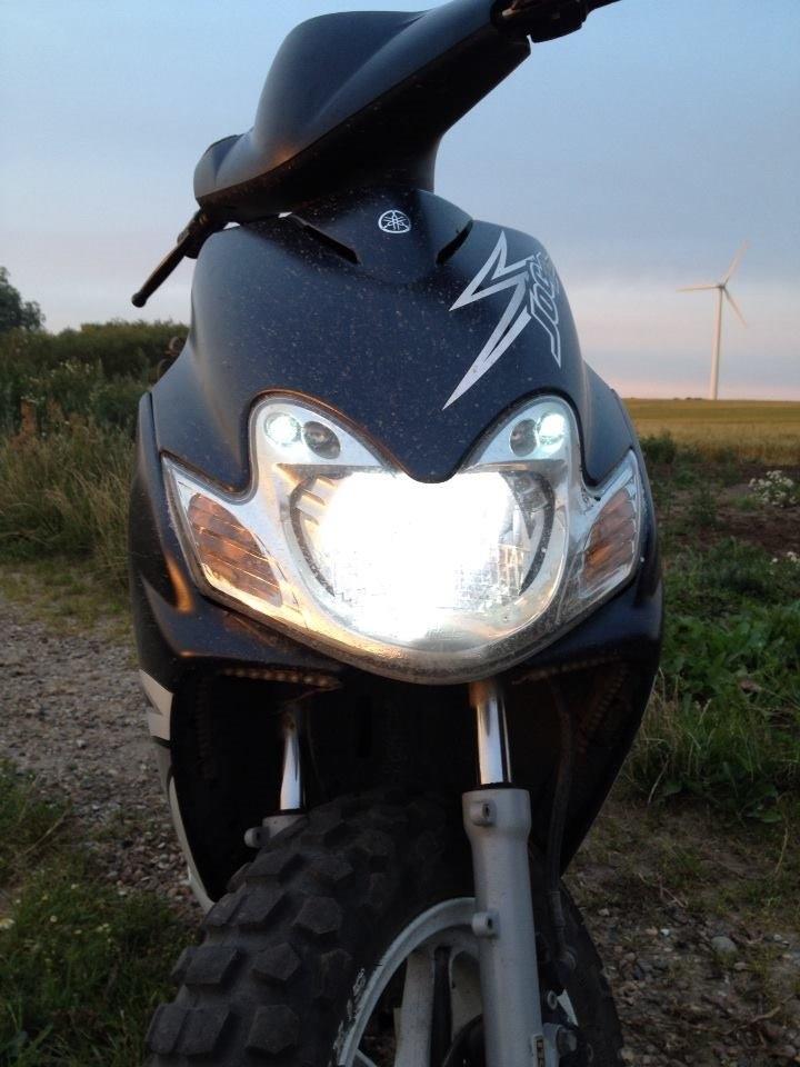 Yamaha Jog R - Diode pærer i positionslys og i kørelys det fedt! :) billede 9