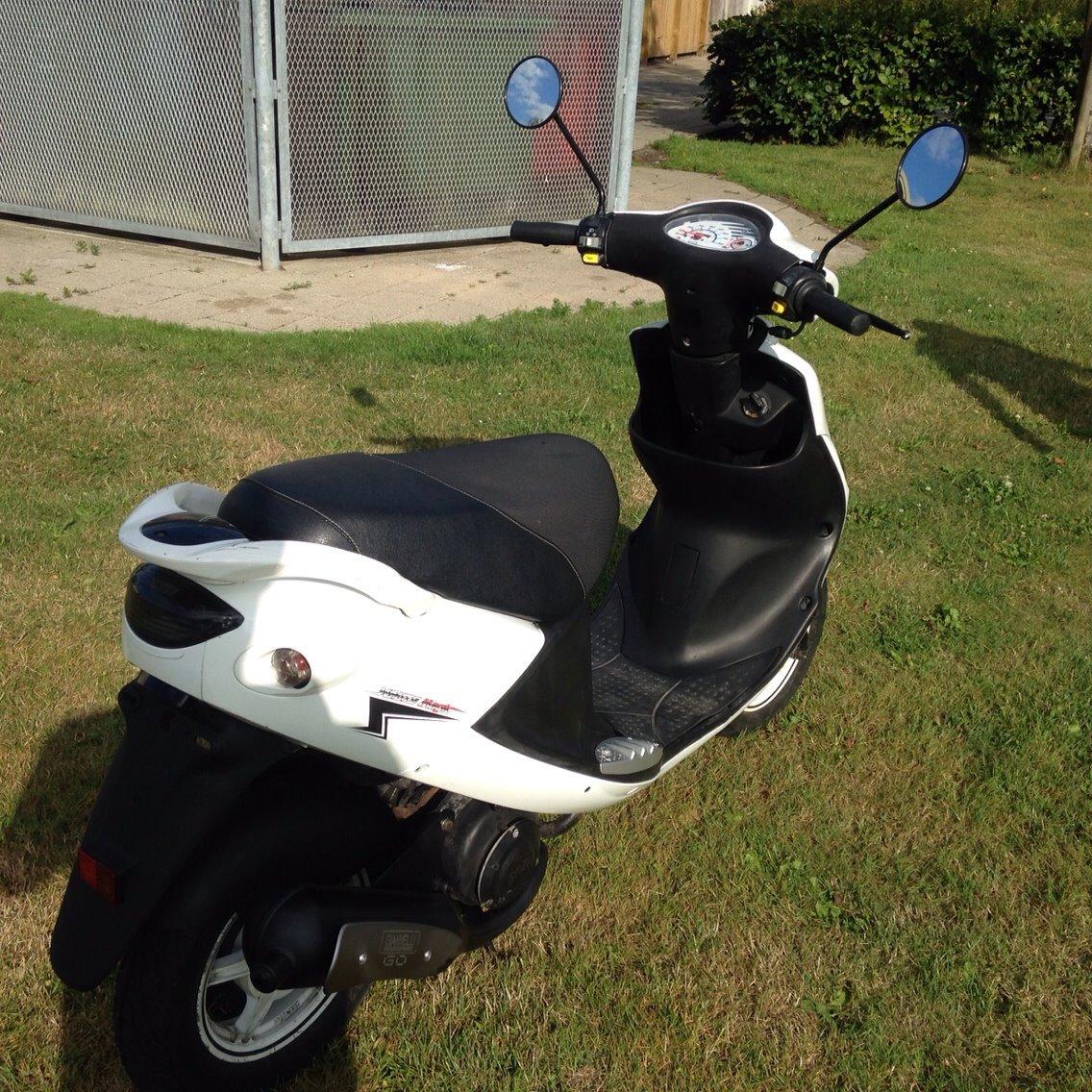 PGO White magic billede 6