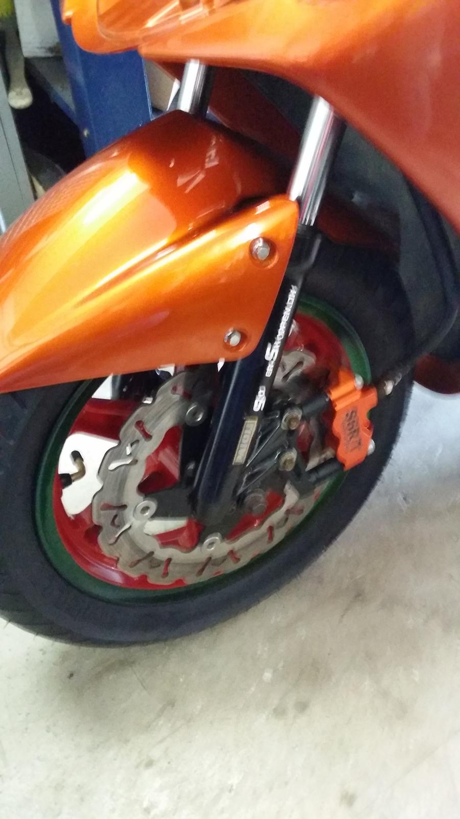 Yamaha jog r  billede 14