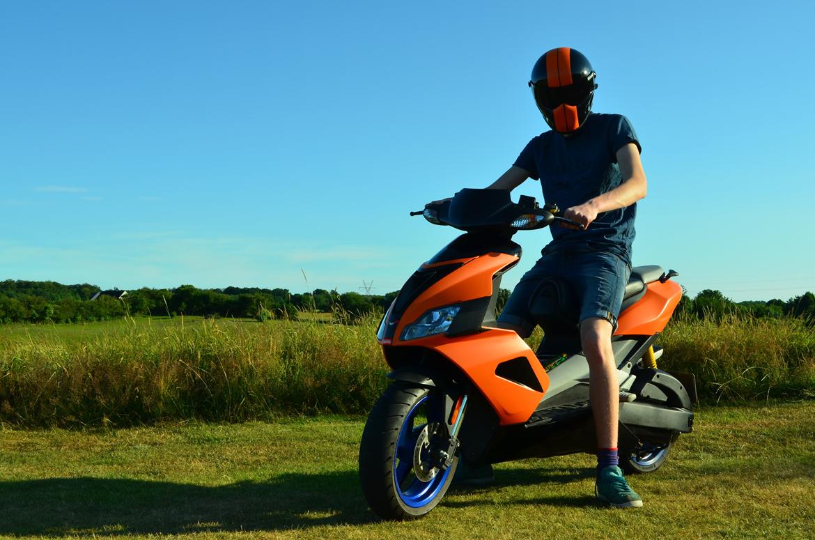 Aprilia SR50R Factory billede 1