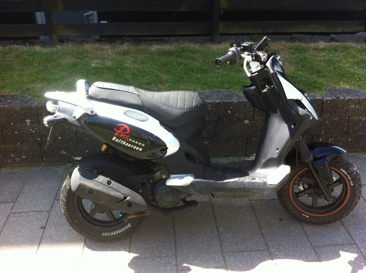 PGO pmx naked billede 2