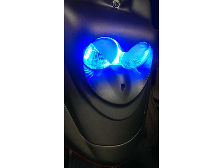 {{currentPhoto.altText}} billede {{currentPhoto.number}}