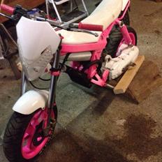 Suzuki street magic