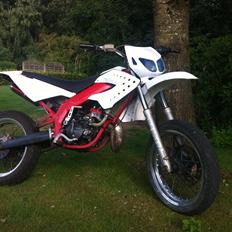 Derbi senda