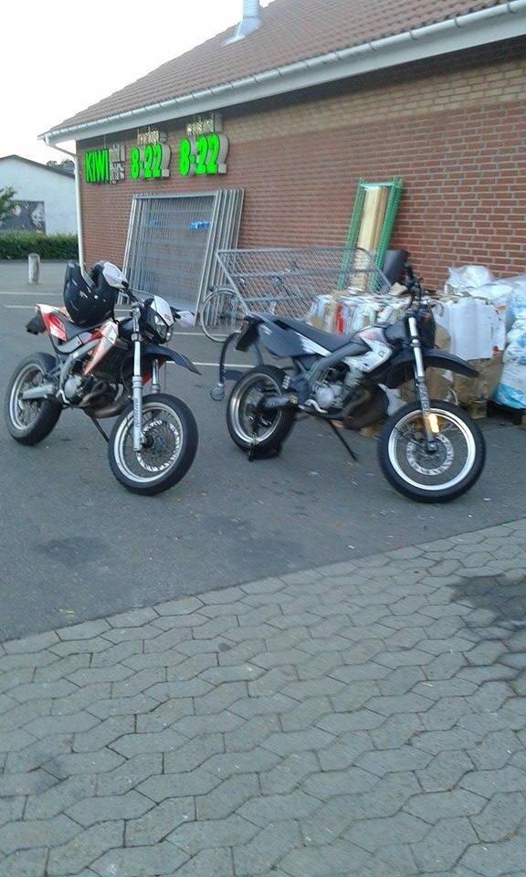 Aprilia sx50 - Min og min vens senda billede 14