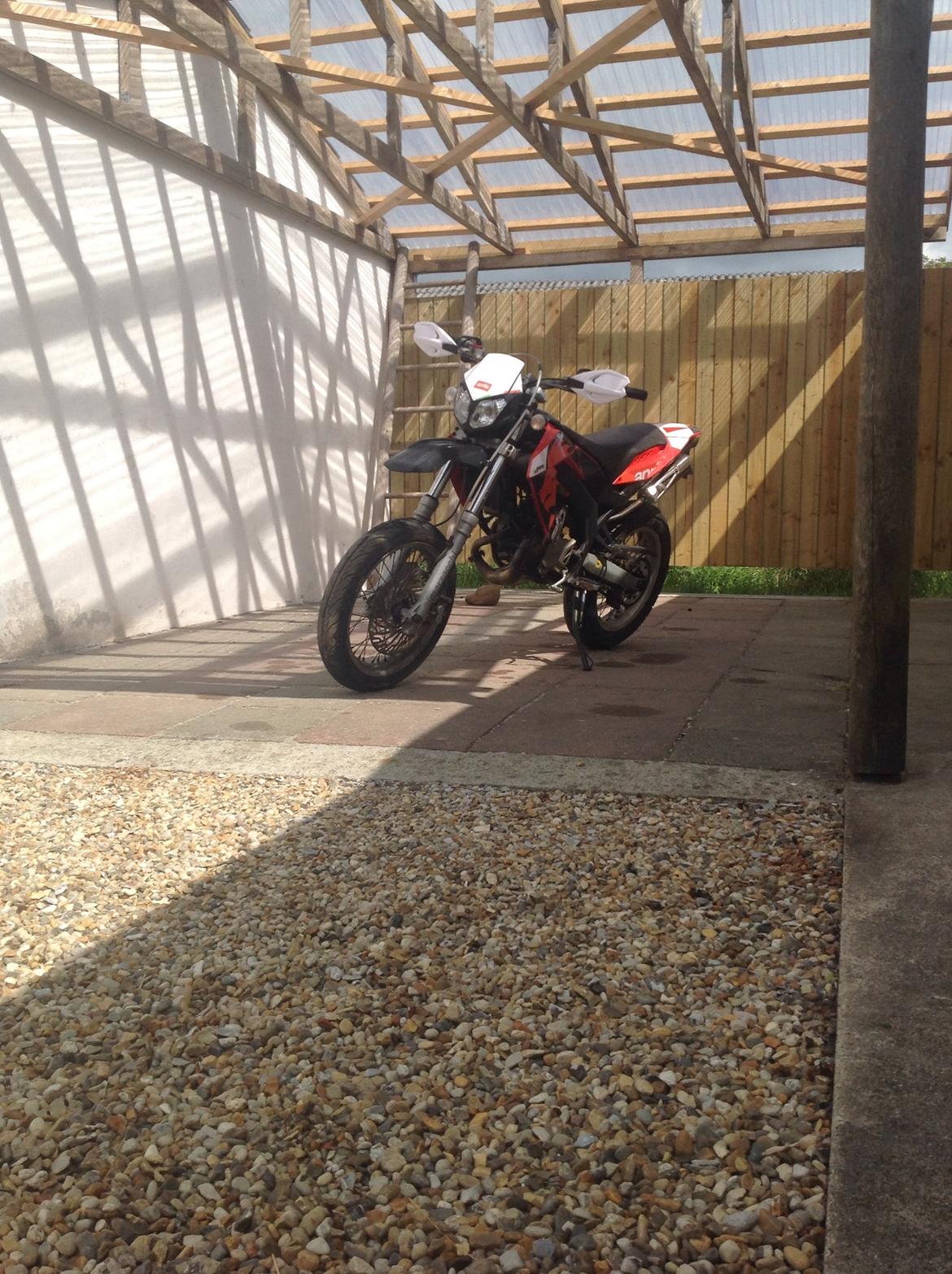 Aprilia sx50 - Efter handguards er kommet ud og nummerplade flyttet ud  billede 13