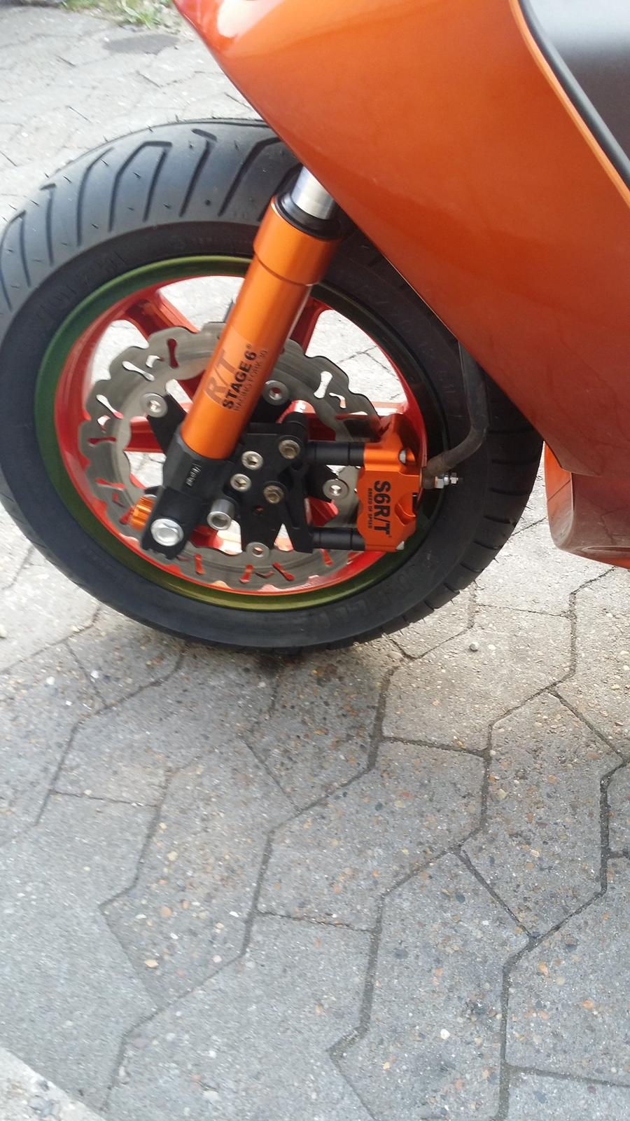 Yamaha jog r  billede 12