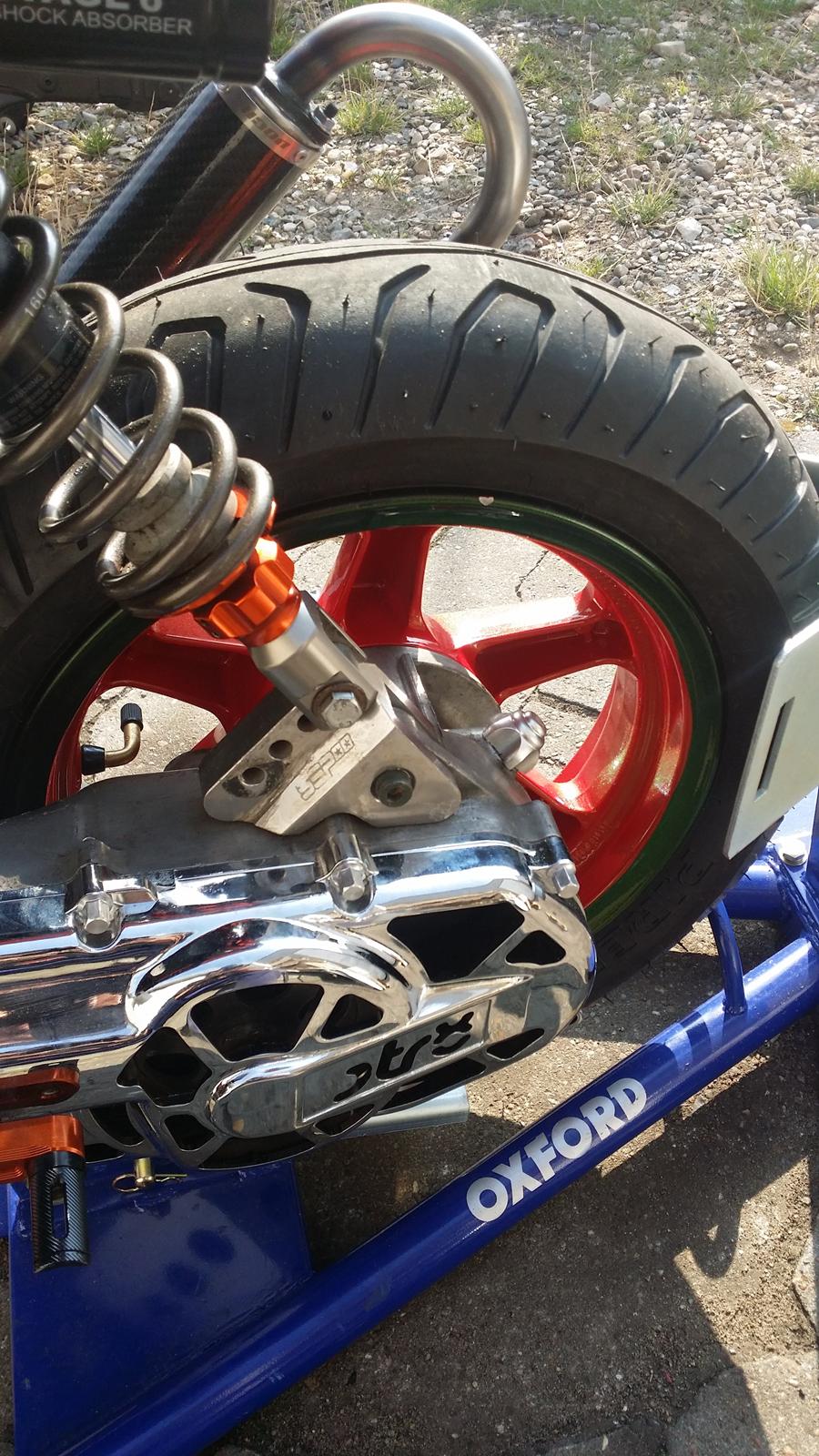 Yamaha jog r  billede 17