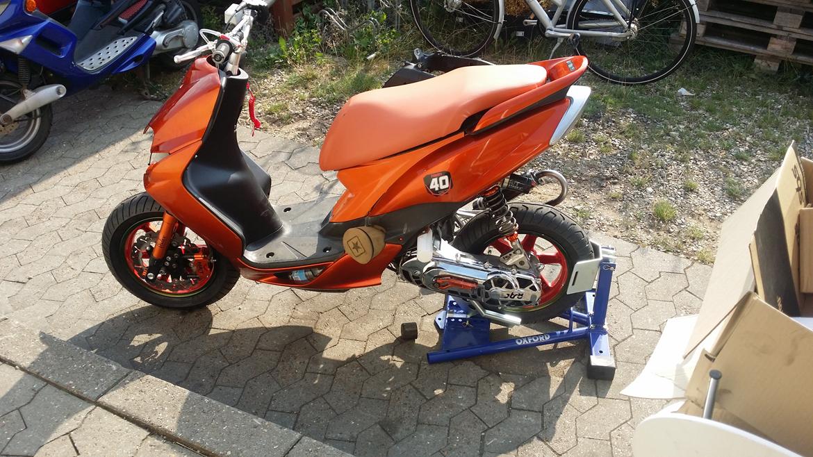 Yamaha jog r  billede 1