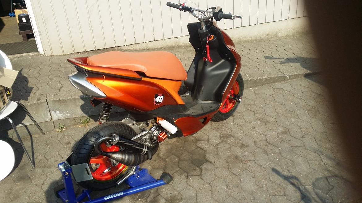 Yamaha jog r  billede 4