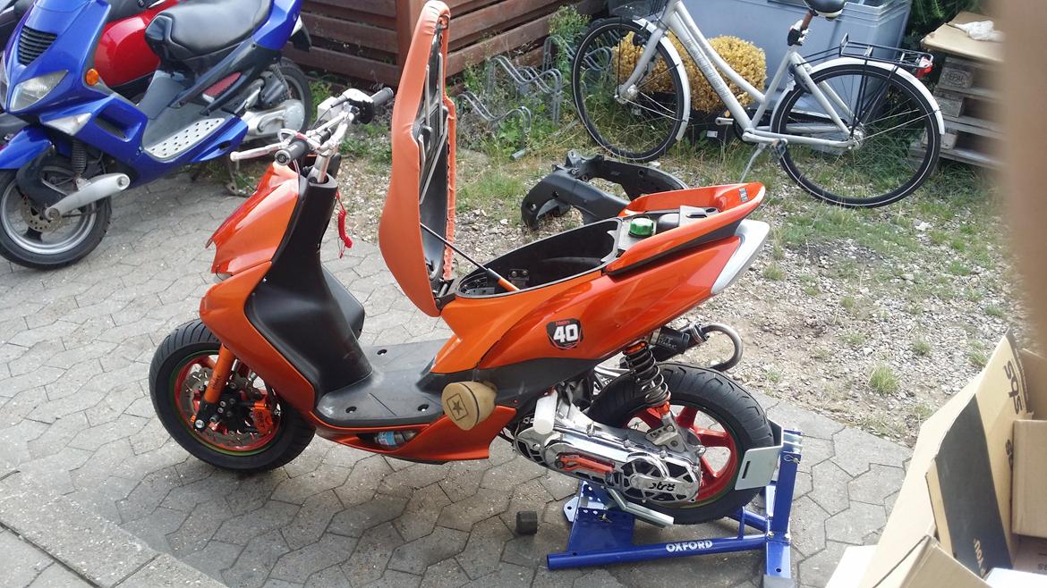 Yamaha jog r  billede 6