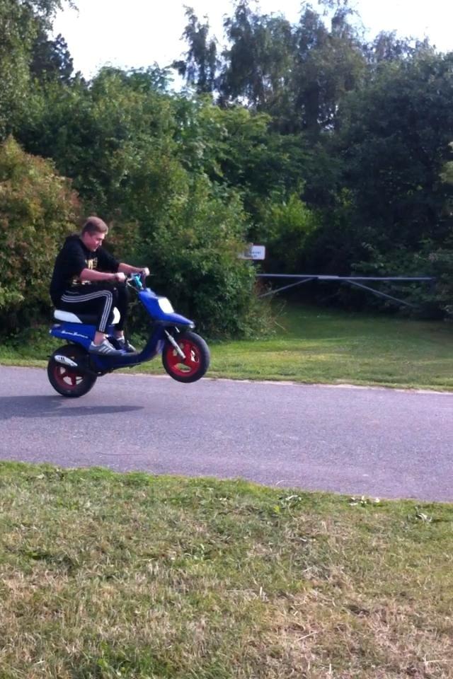 MBK booster billede 9