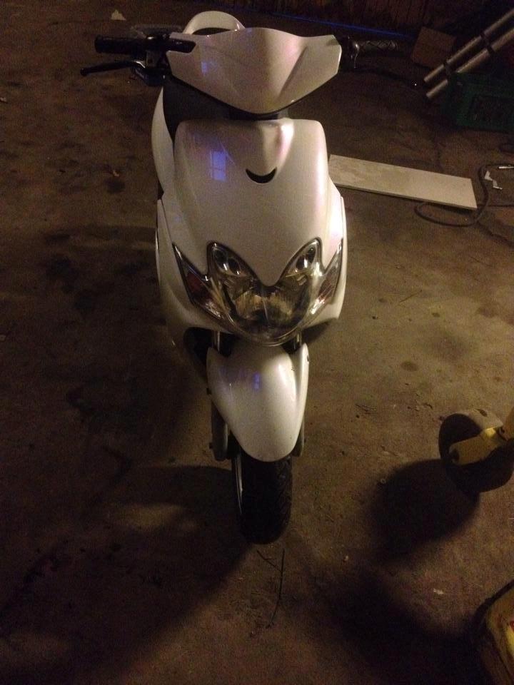 Yamaha jog r billede 3