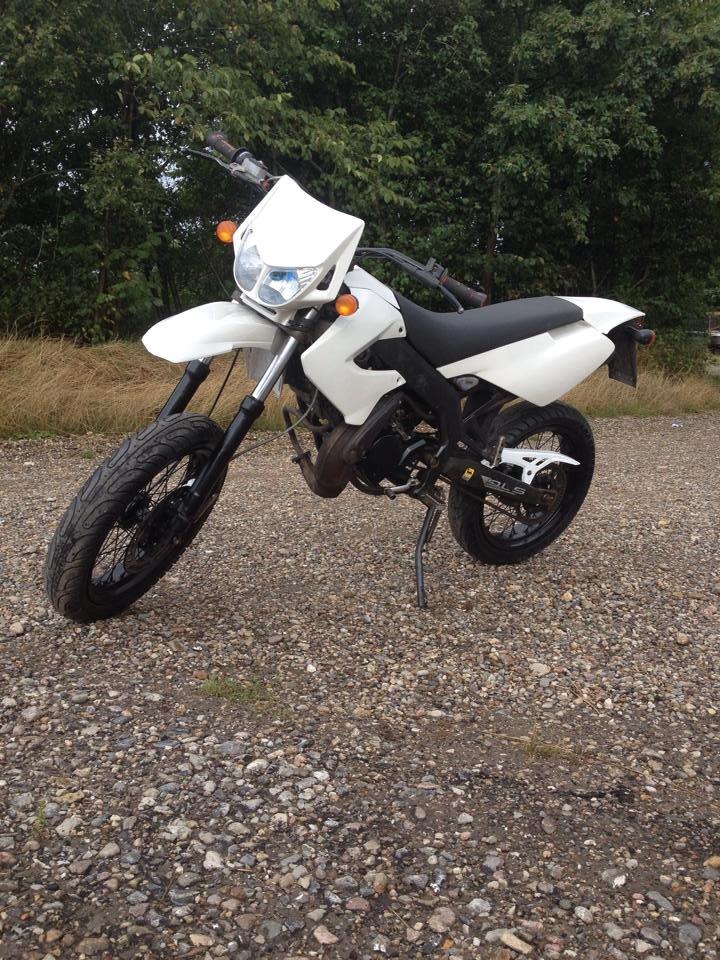 Derbi senda billede 1