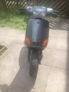Piaggio old zip billede 1