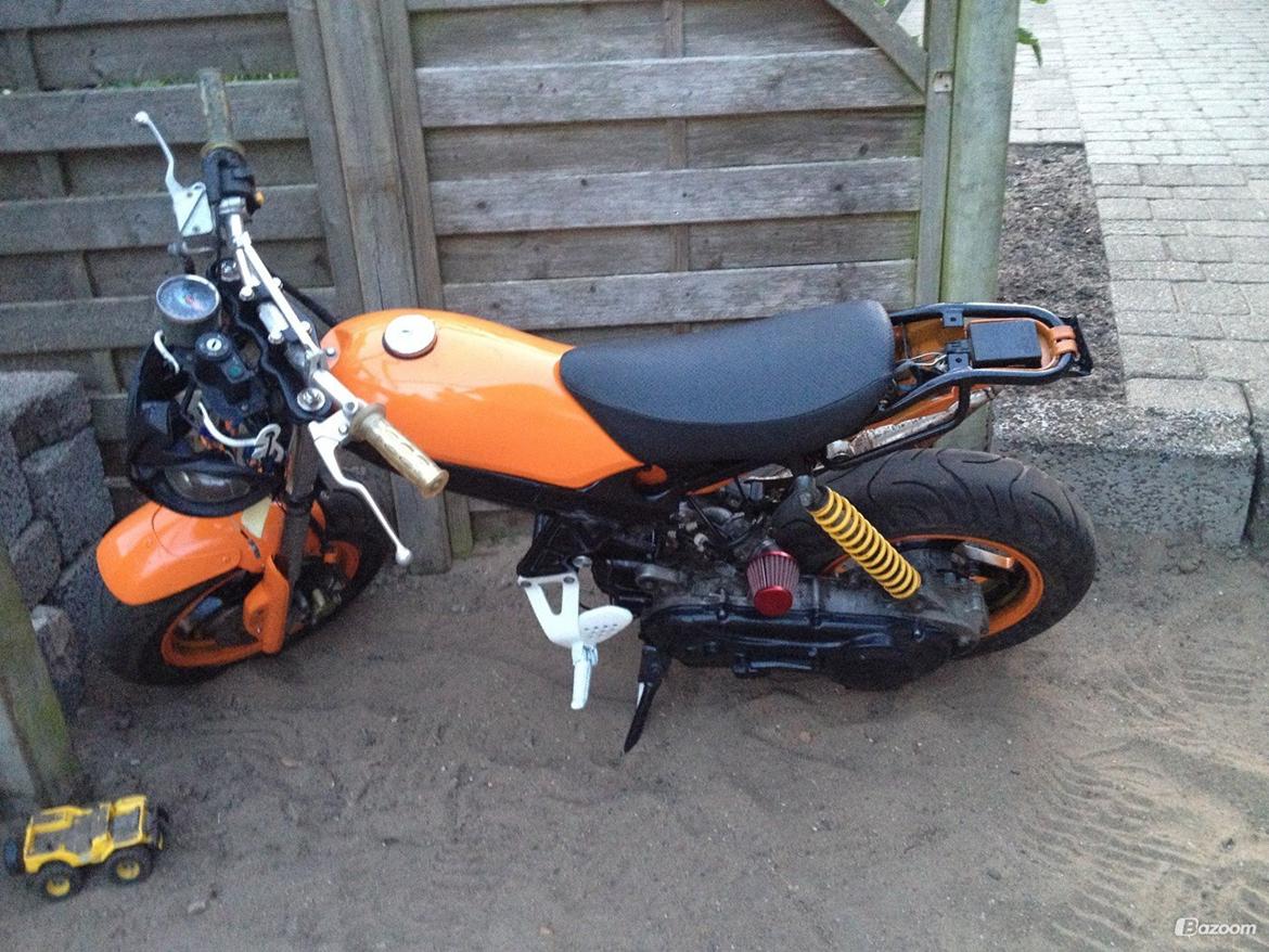 Suzuki Street magic - Gammelt billede billede 4