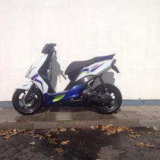 Yamaha Jog R /// Yamonika