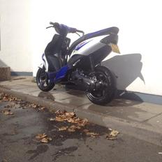 Yamaha Jog R /// Yamonika